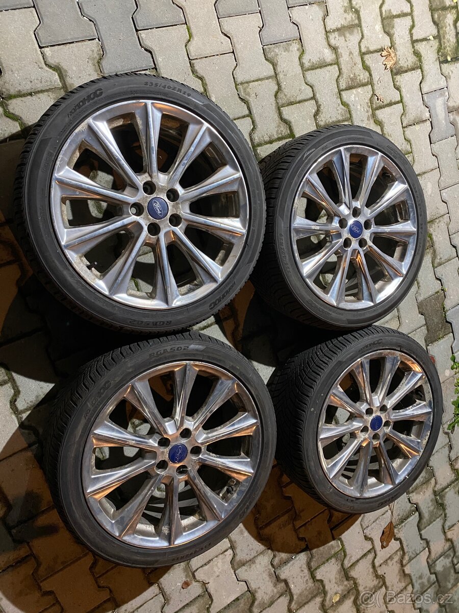 Ford Mondeo r19 zimni original sada