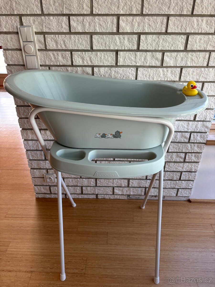 Vanička se stojanem Bébé-Jou