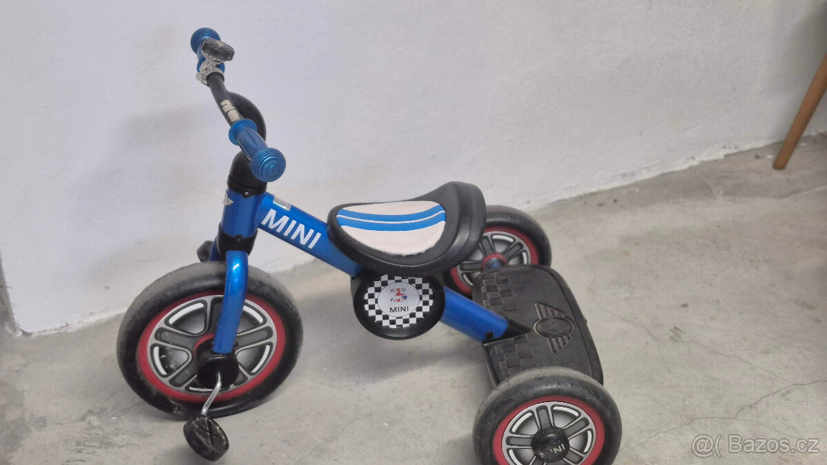 Dětská tříkolka
