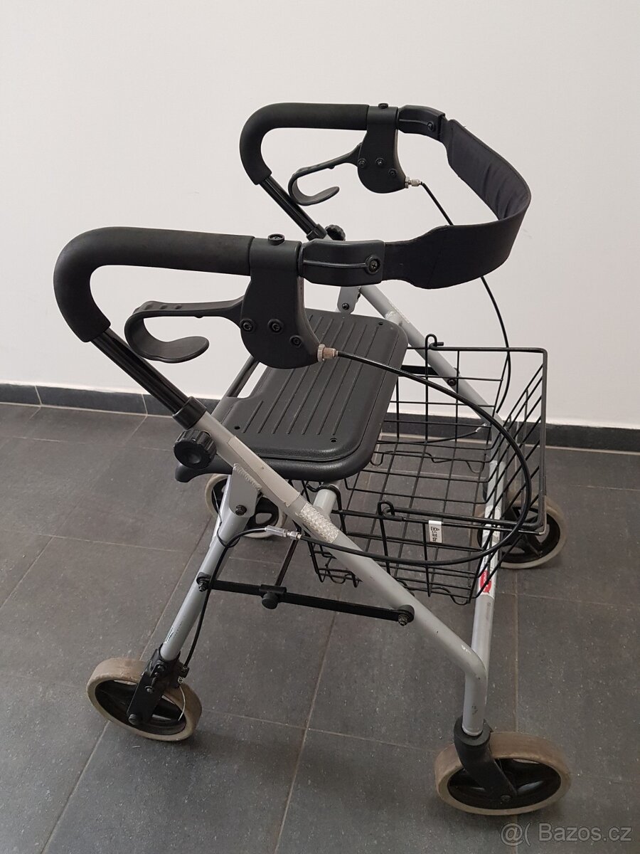 JAKO NOVÉ chodítko - zádová OPĚRA POŠTA