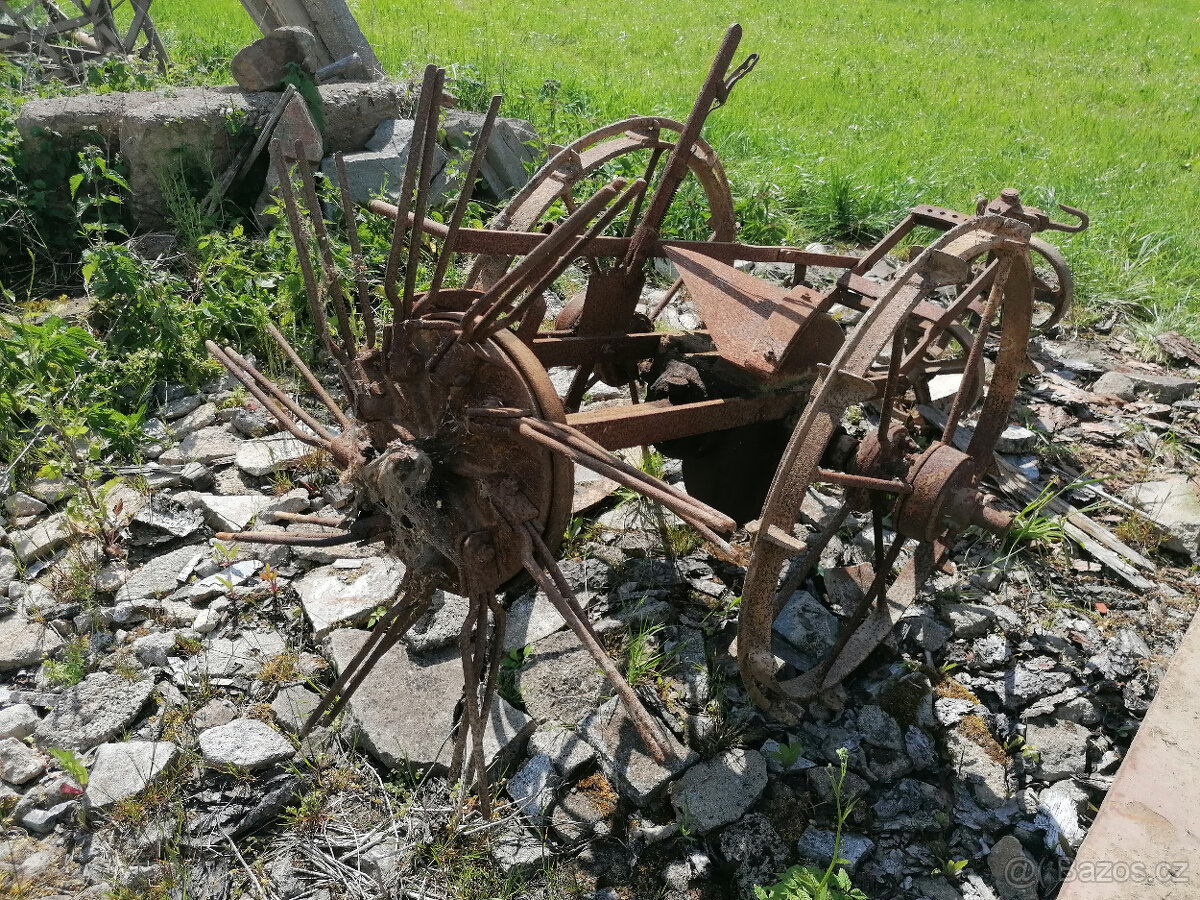 Vyorávací čert na brambory