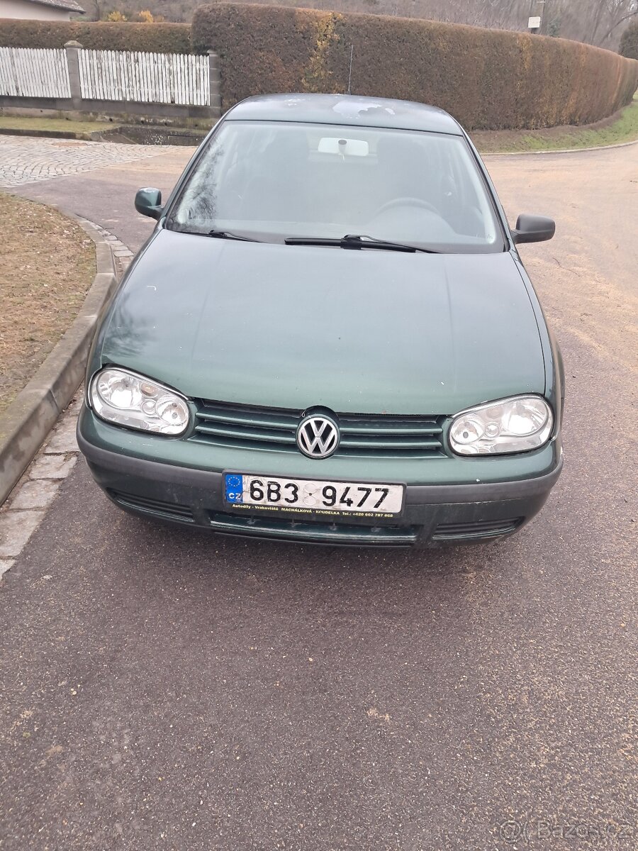 VW golf 1.6 benzin