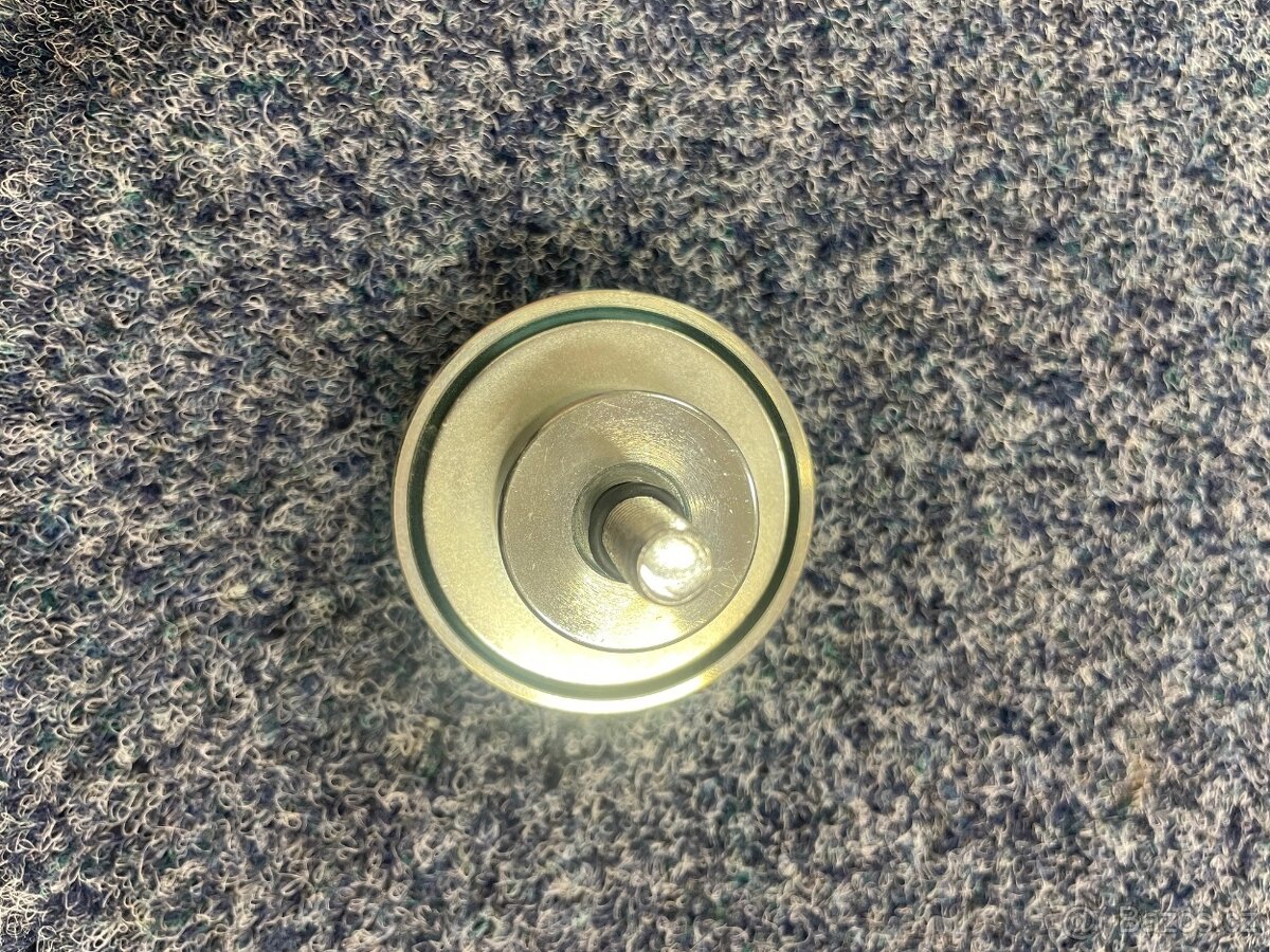 Napínací kladka - Iveco