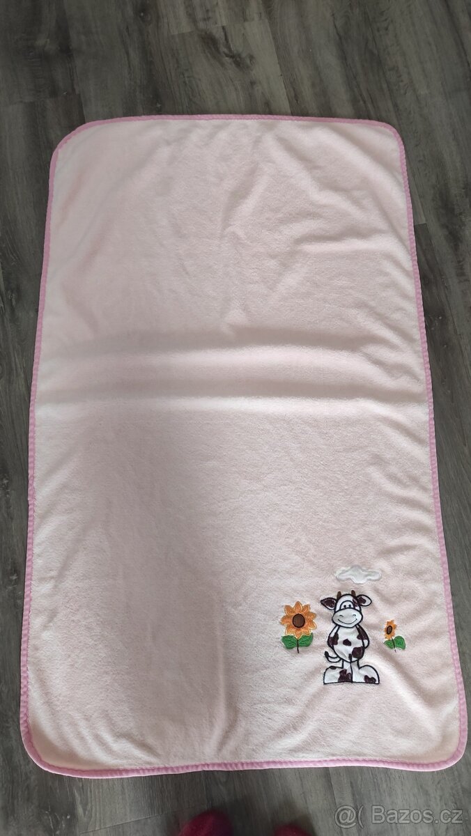 Osuška pro miminko růžová