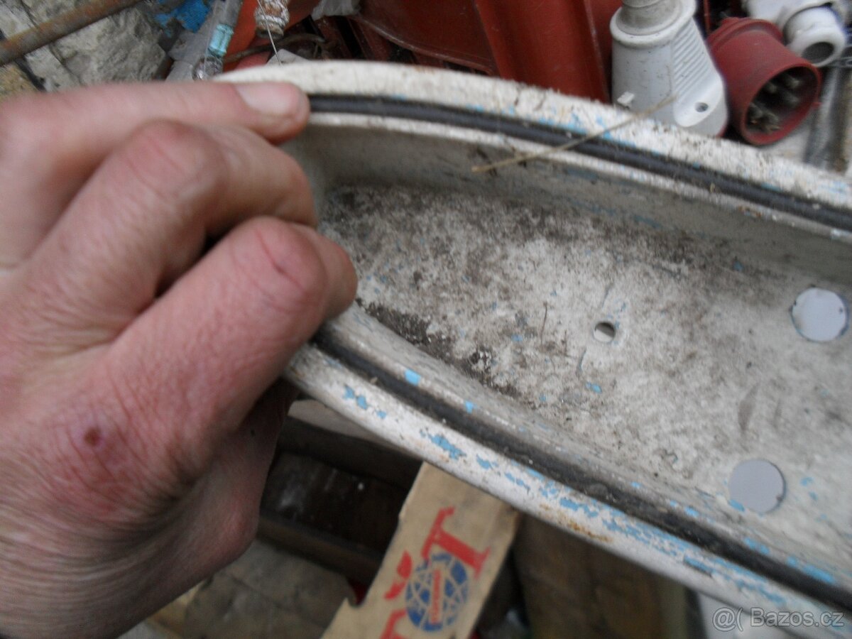 prodam nd na trabanta