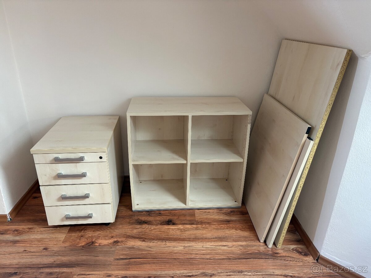 Pracovní stůl - set