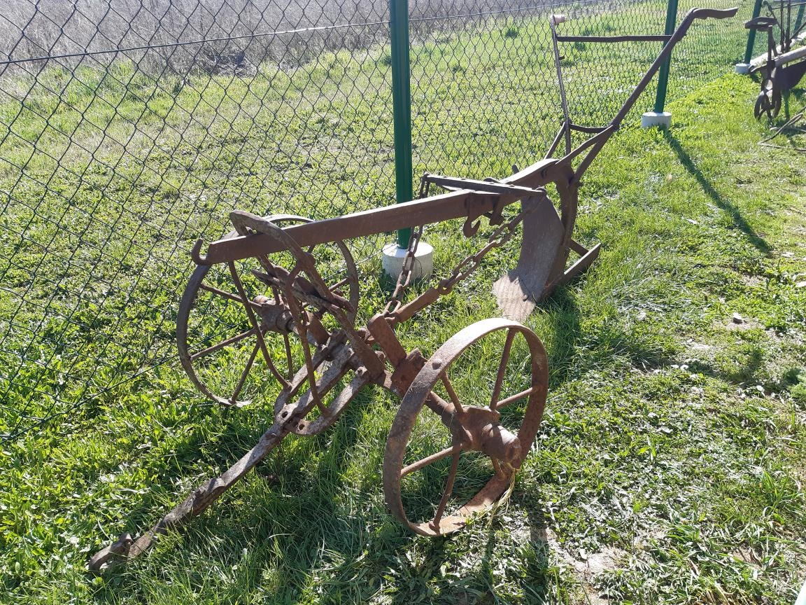 koňský pluh