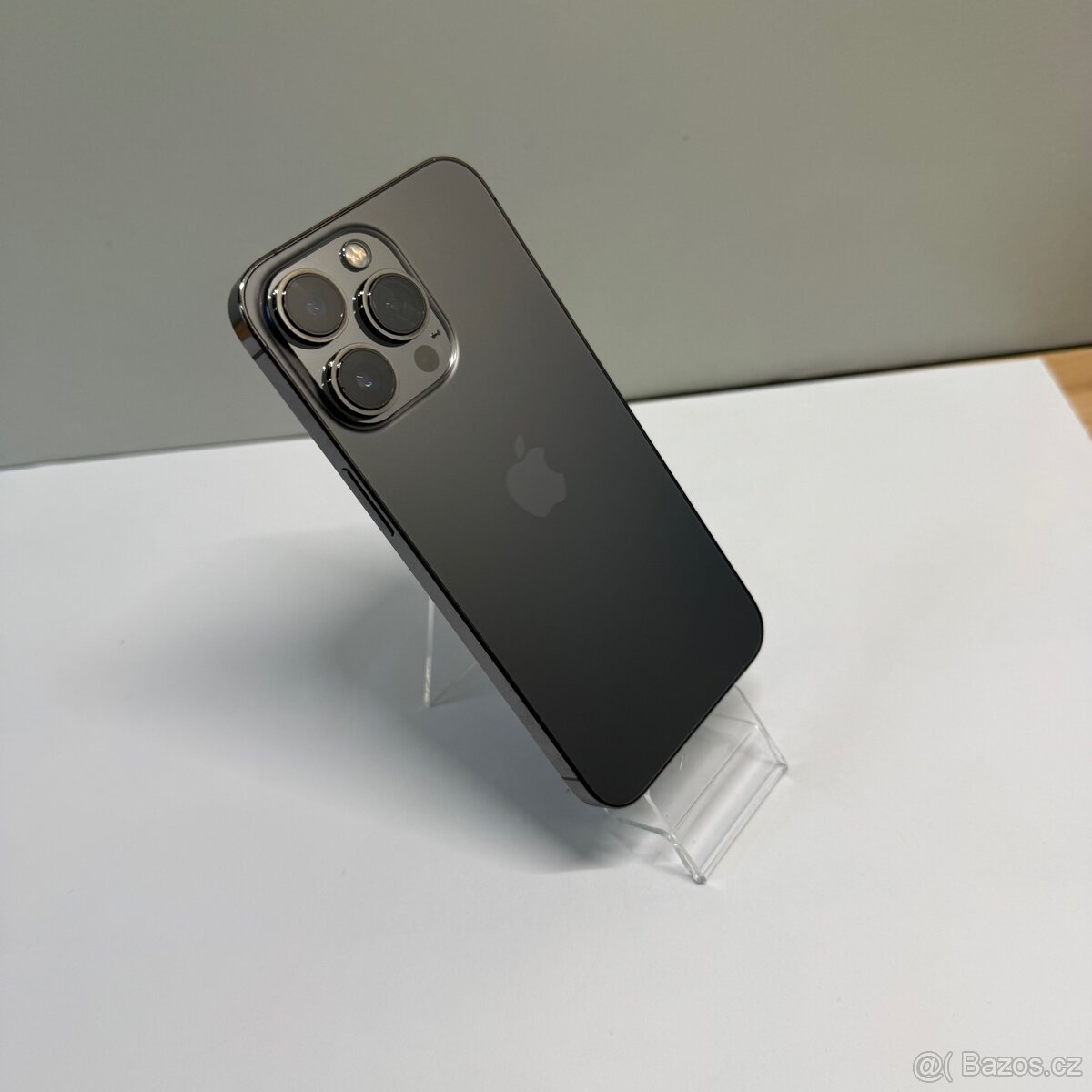 iPhone 13 Pro 128GB, šedý (12 měsíců záruka)