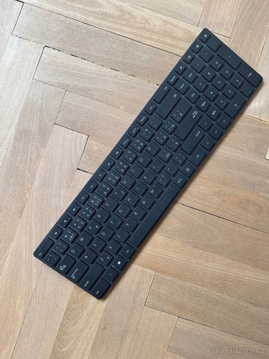 klávesnice Microsoft designer keyboadr