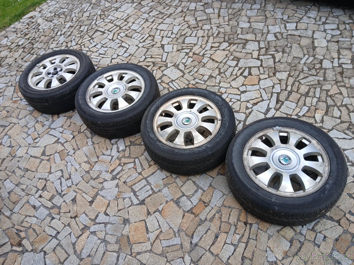 ALU kola R16