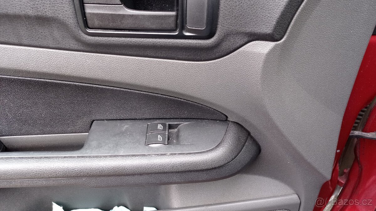 Ford s max