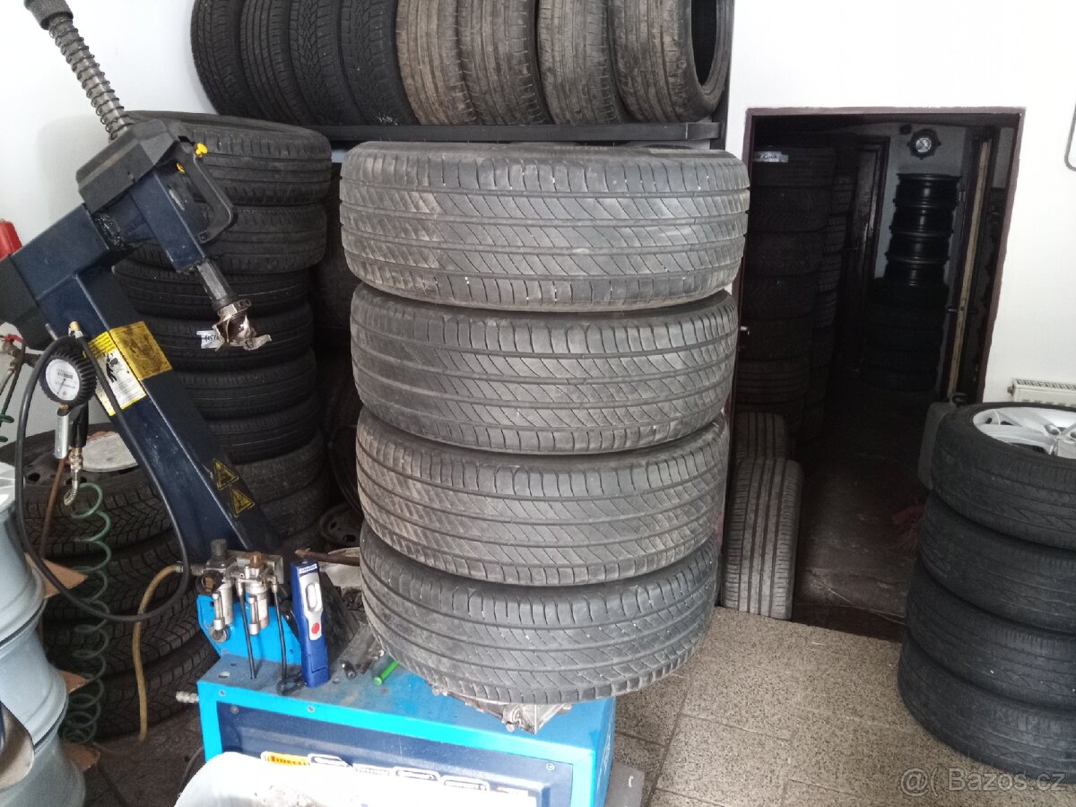 205/55 R17 Letní Michelin