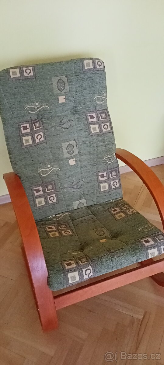Křesla čalouněná 2ks.