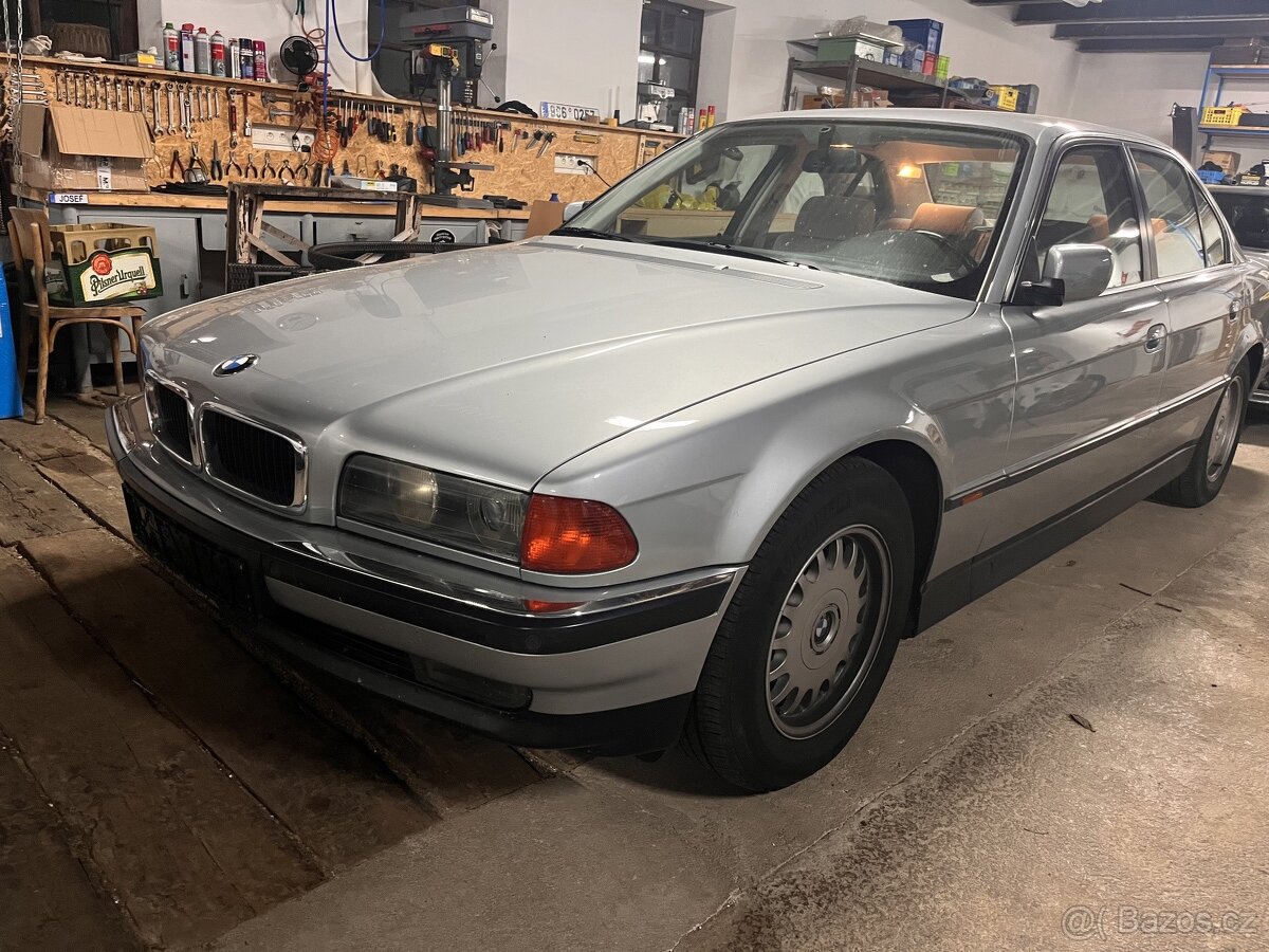 Bmw e38 740i
