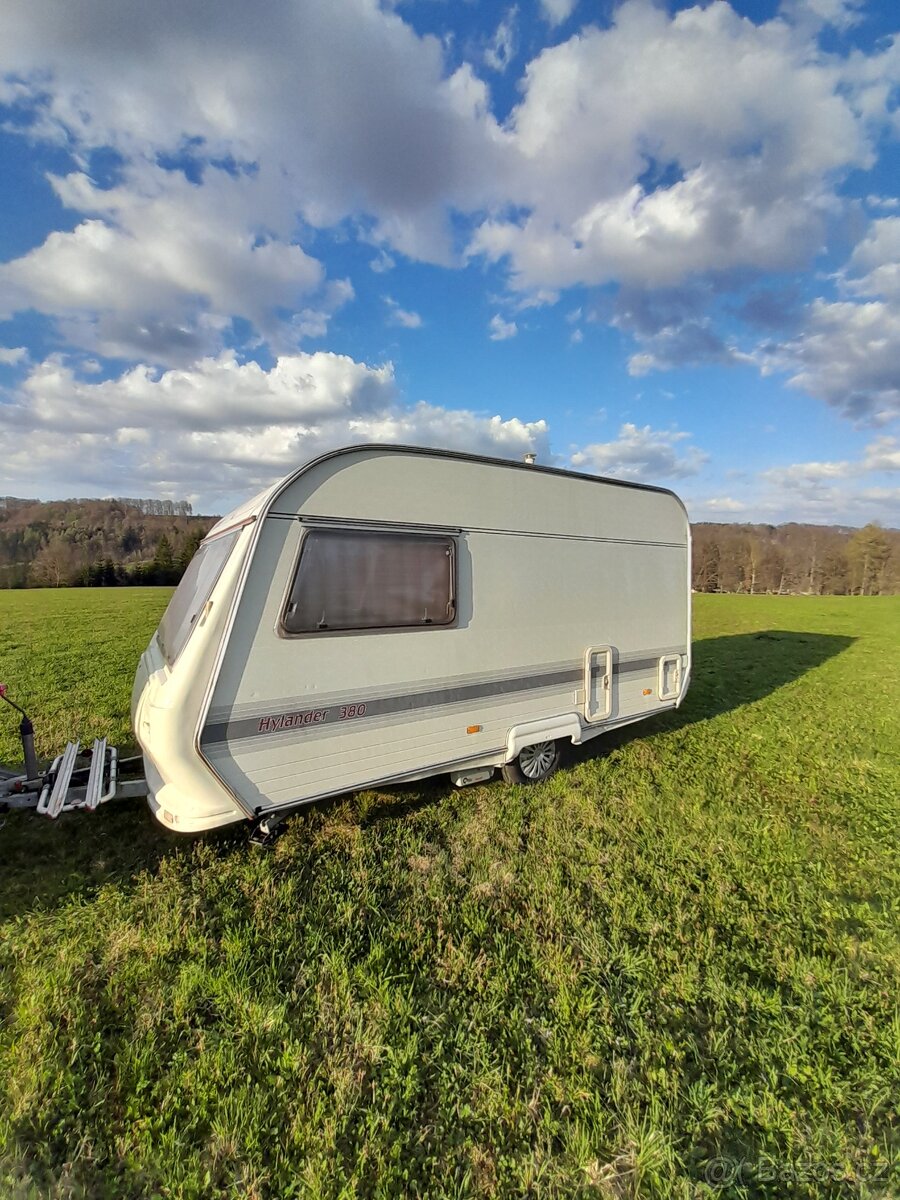 Karavan HYLANDER 390