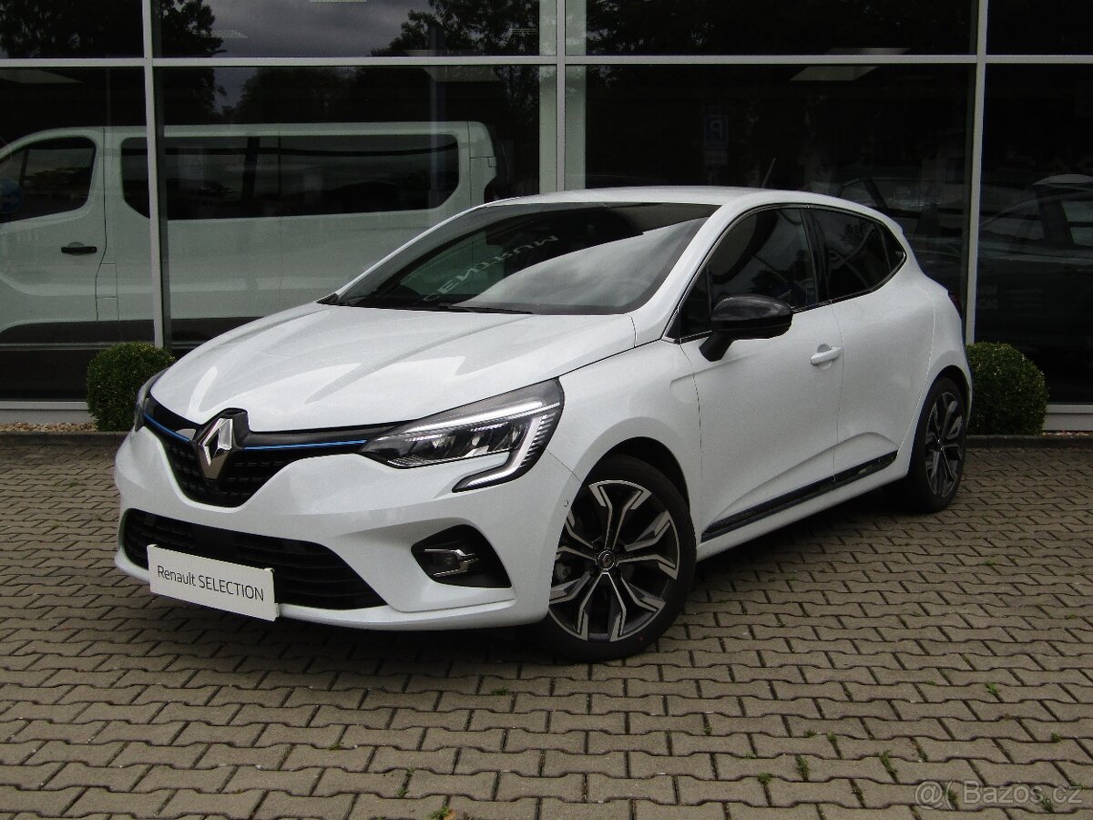 Renault Clio IV E-Tech full hybrid 103 kW/140k Intens