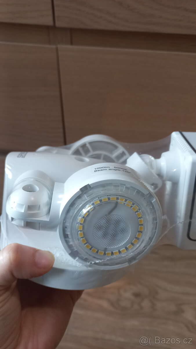 Sansi LED Security Light / bezpečnostní venkovní světlo
