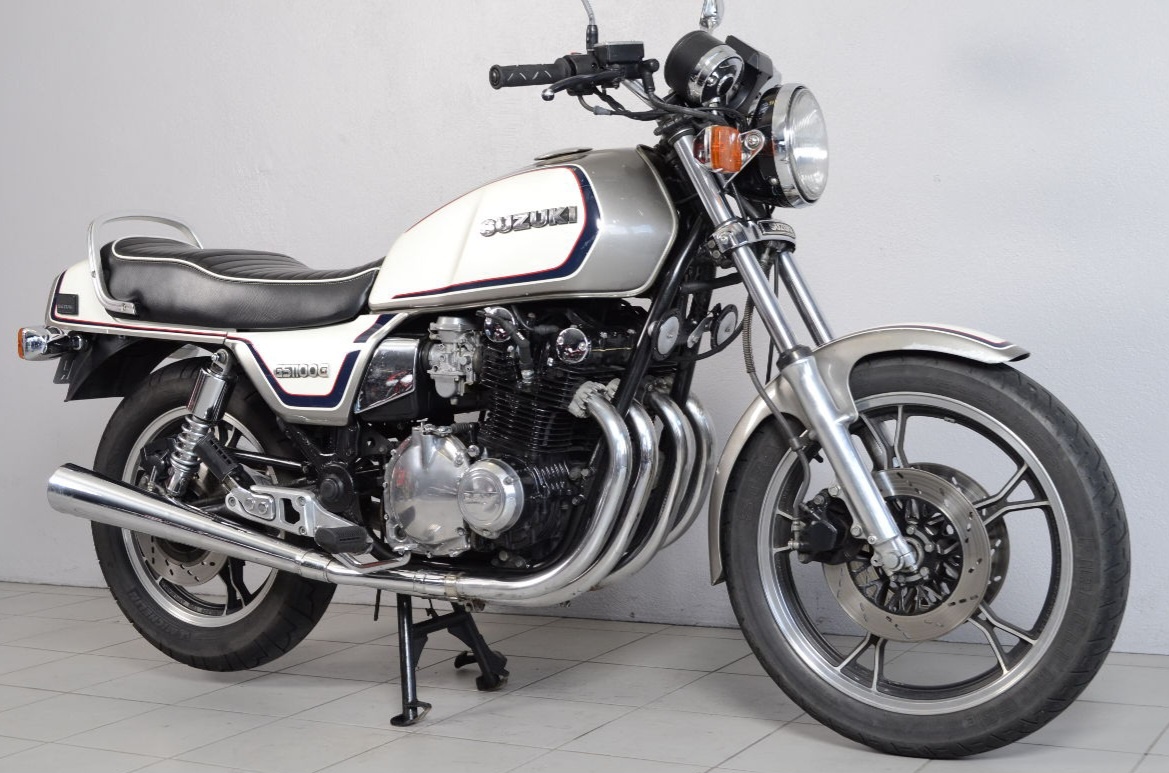 Suzuki GS 1100G. Na díly - Jen díly Rok 1987