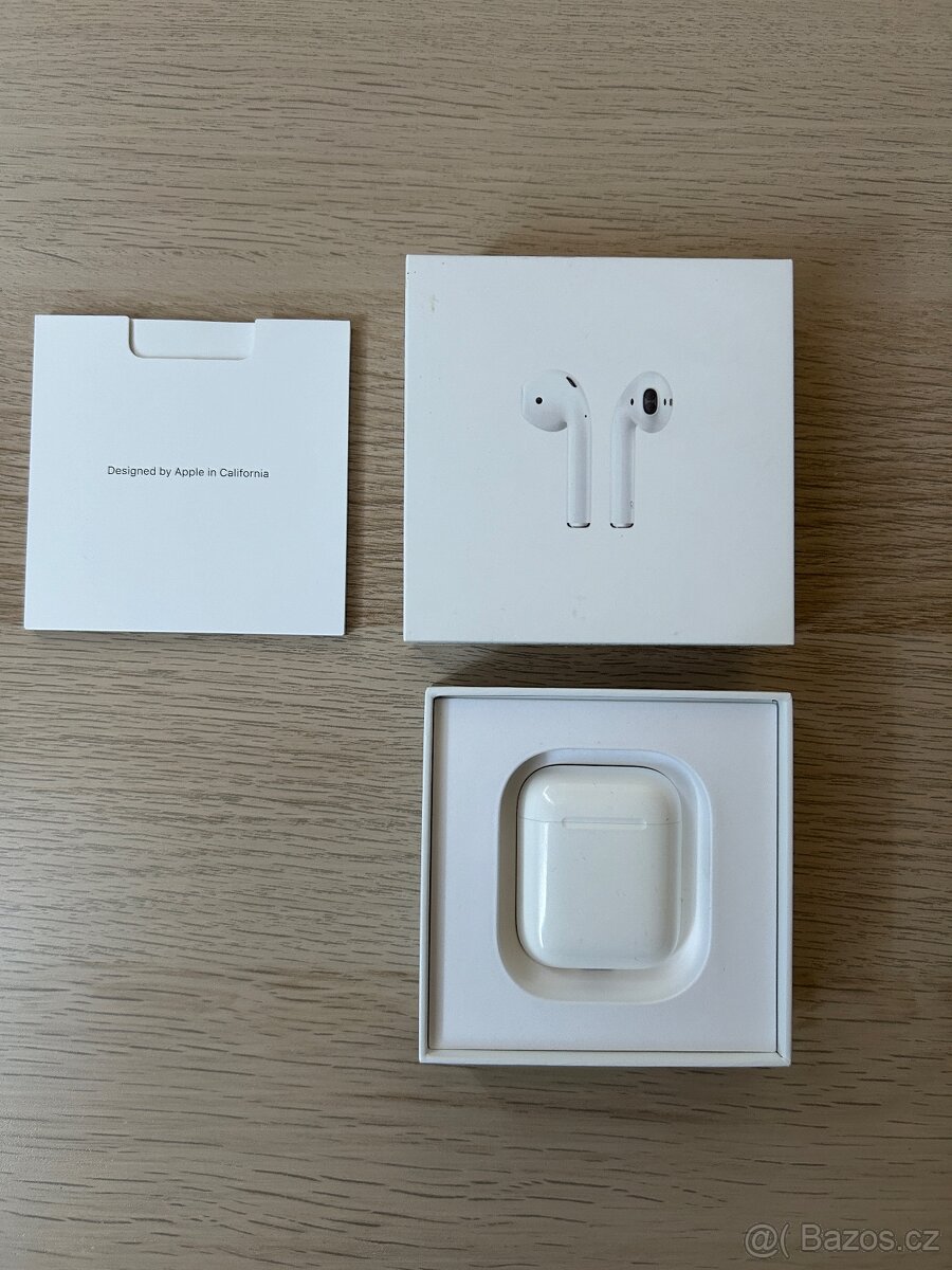 Apple AirPods 2