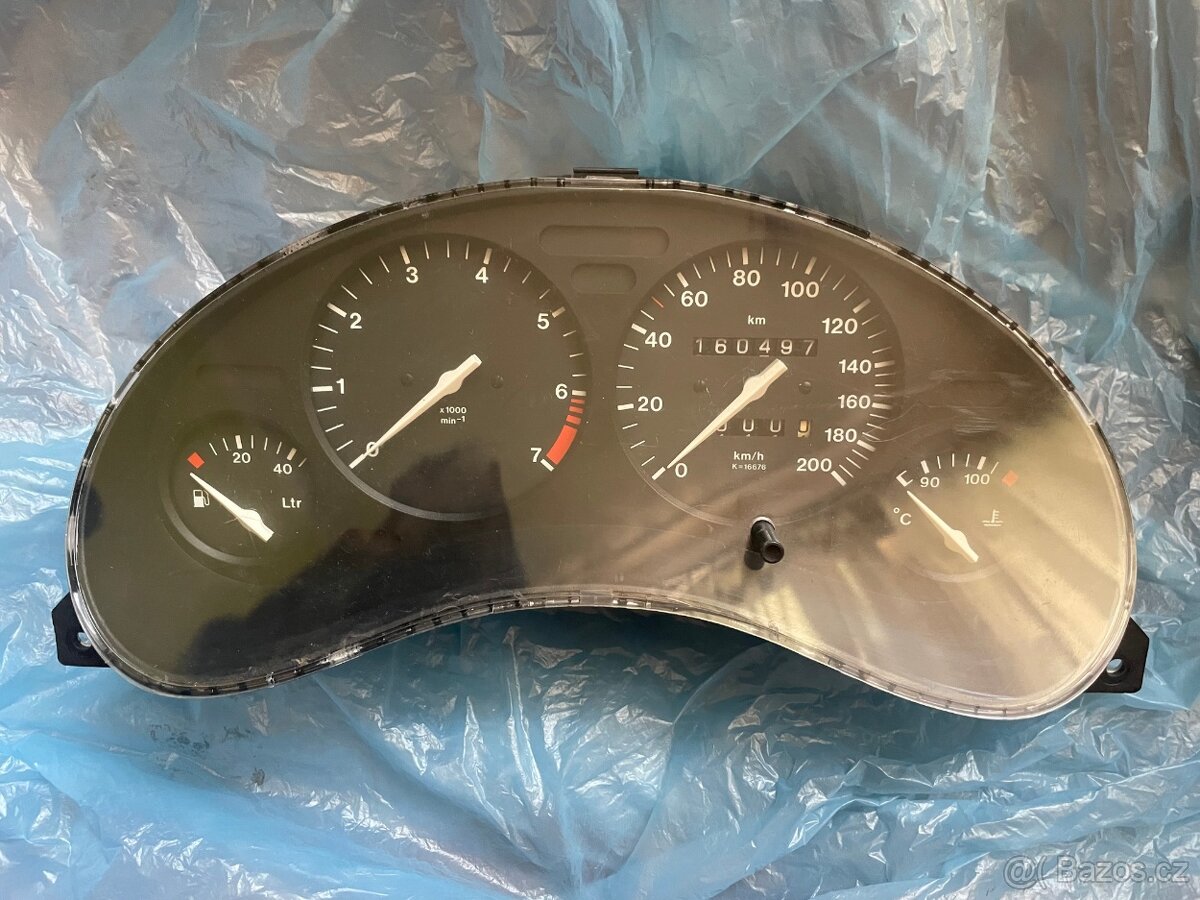 Palubní budíky Opel Astra F – VDO