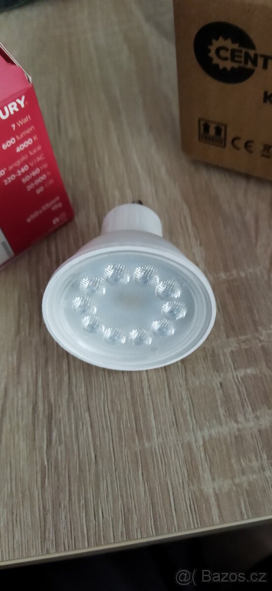 Starší led bodovky