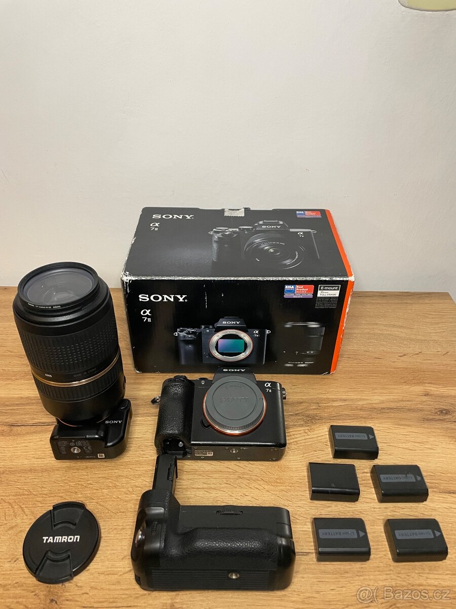 Sony A7II + 5 bat. + Tamron 70-300mm + Grip Meike + DALŠÍ