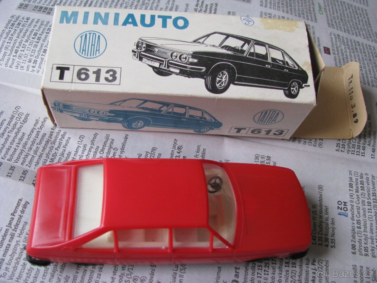 Miniauto Tatra T 613 KDN