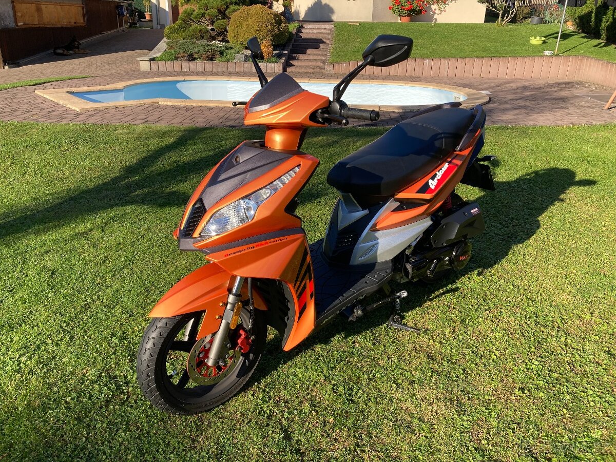 Maxon Ardour 125  ccm najeto 1745 KM