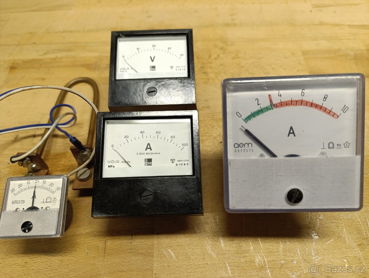 Prodám panelové měřáky Ampérmetry a voltmetr