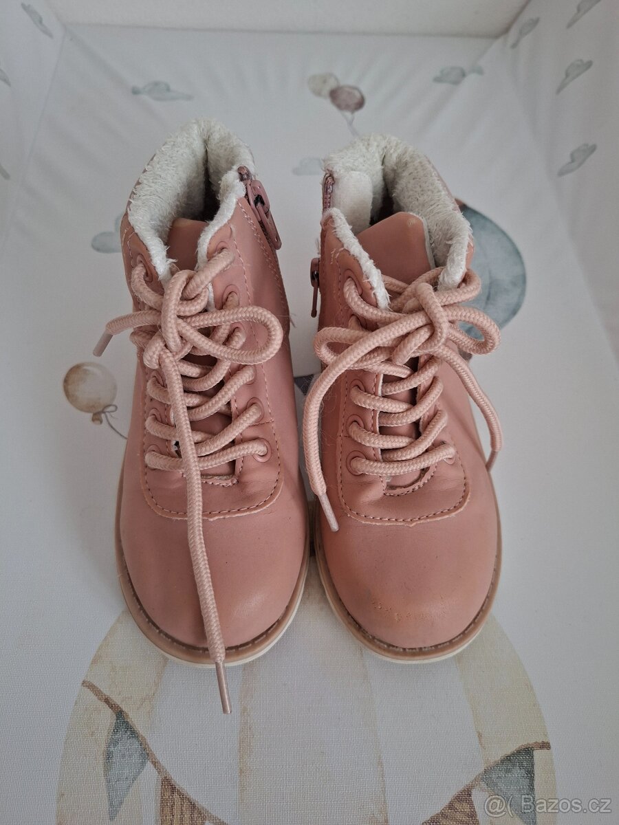 Podzimní kotníkové boty 27