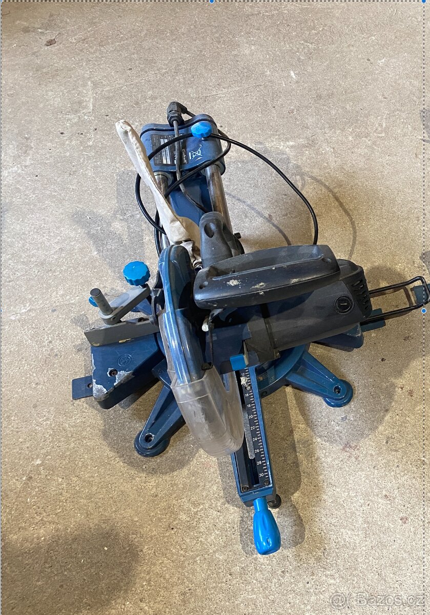 Kapovací a pokosová pila Einhell