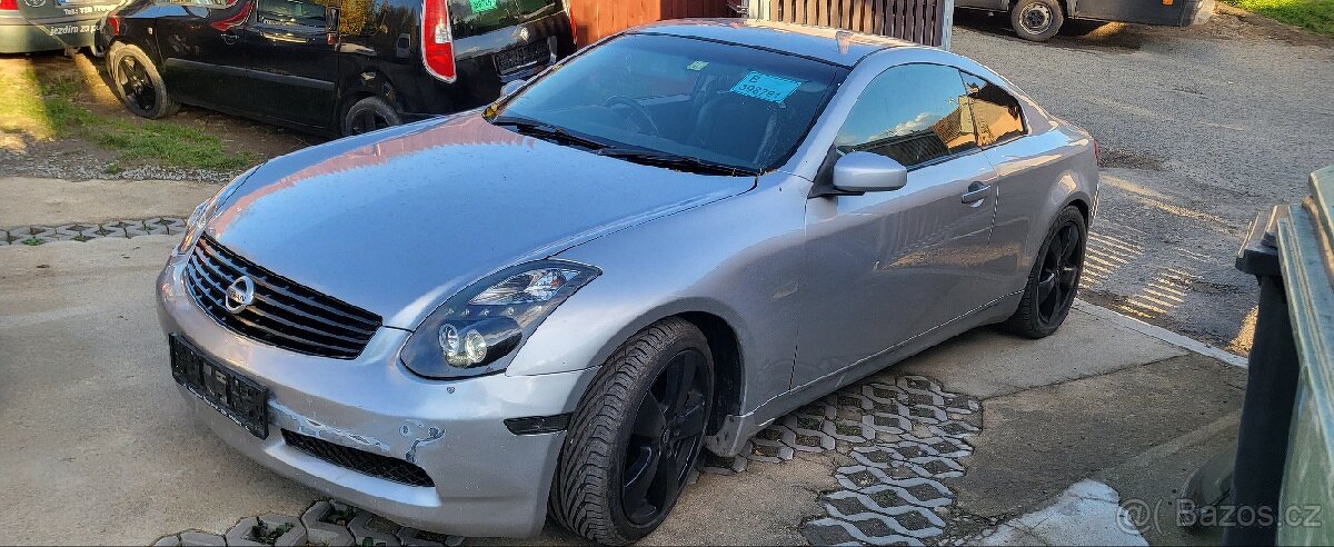 Nissan Skyline 350GT Japan