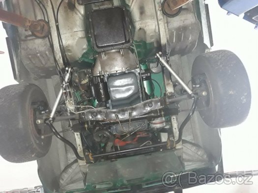 Ford Capri výztuha př. nápravy