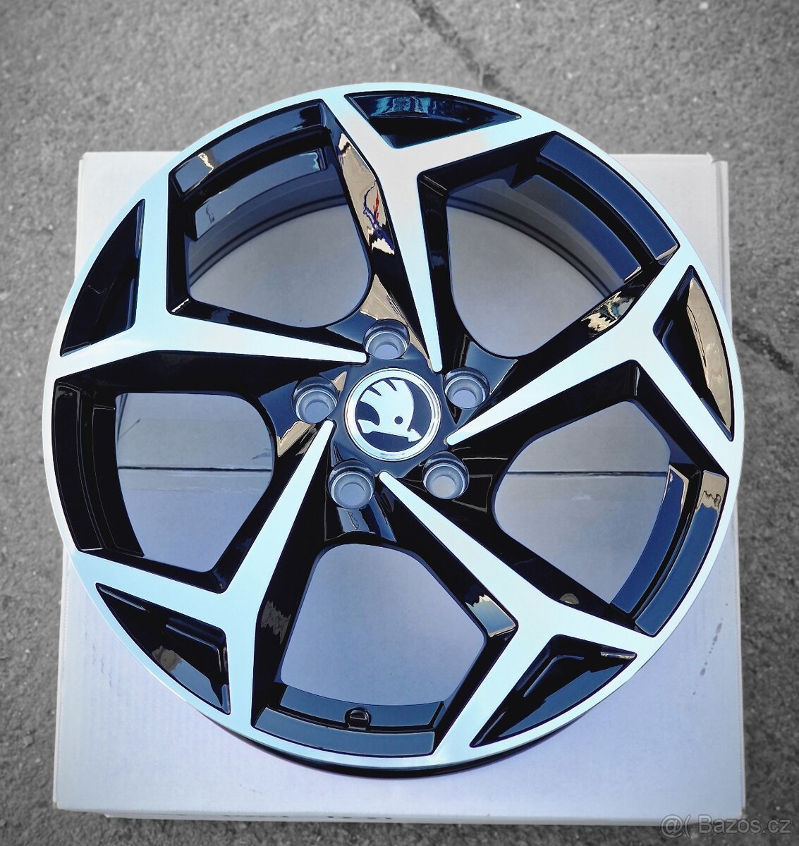 alu kola 5x100 16 ..// 5x100 r16