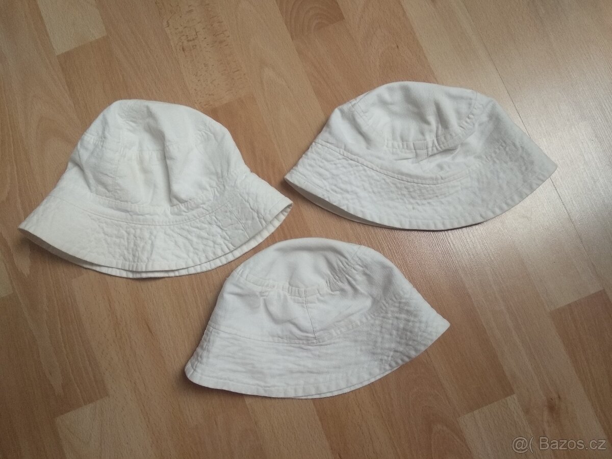 Plátěné kloboučky od 3 let