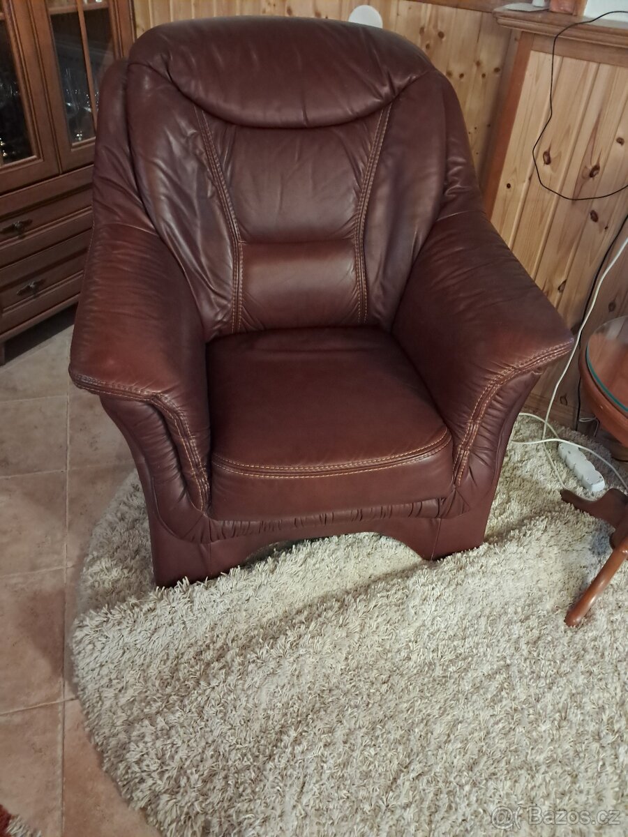 ITALSKÉ KOŽENÉ KŘESLO BOLOGNA