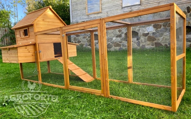 Kurníky s výběhem