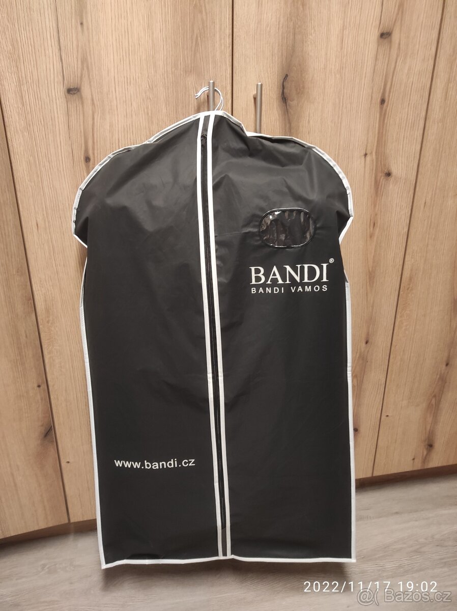 Oblek Bandi