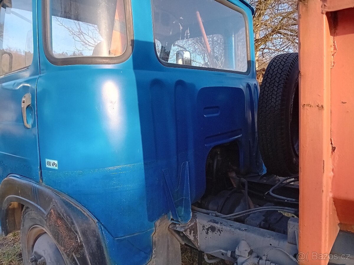 Avia A30