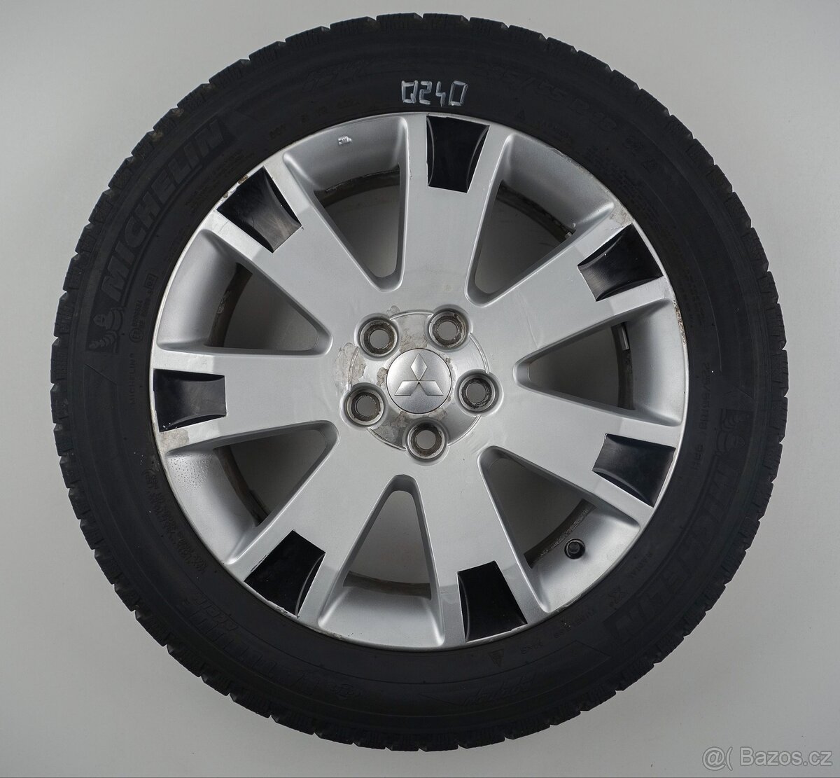 Mitsubishi Outlander - Originání 18" alu kola - Zimní pneu