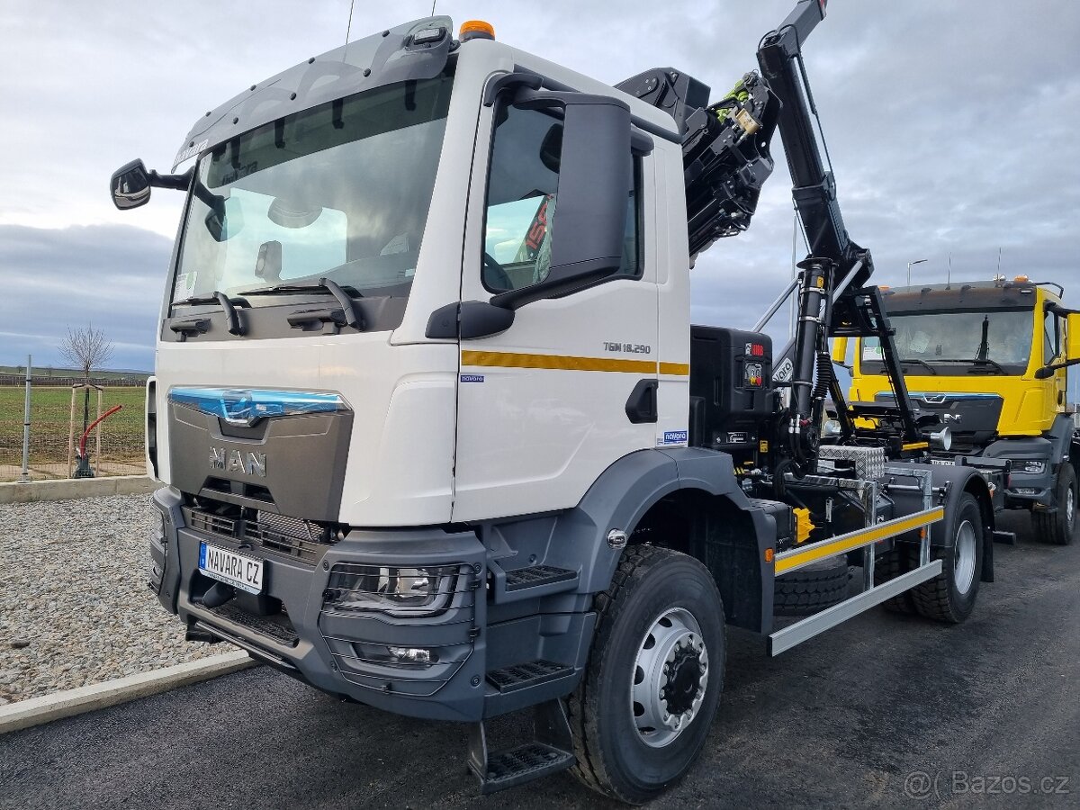 MAN 18.290 4x4 ČTYŘKOLKA RUKA HIAB A NOSIČ KONTEJNERU