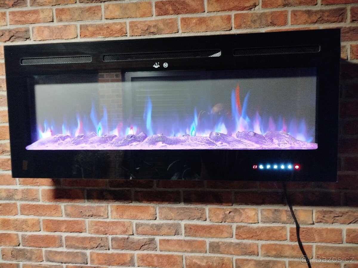 Elektrický krb - stav je bez jakýchkoliv vad