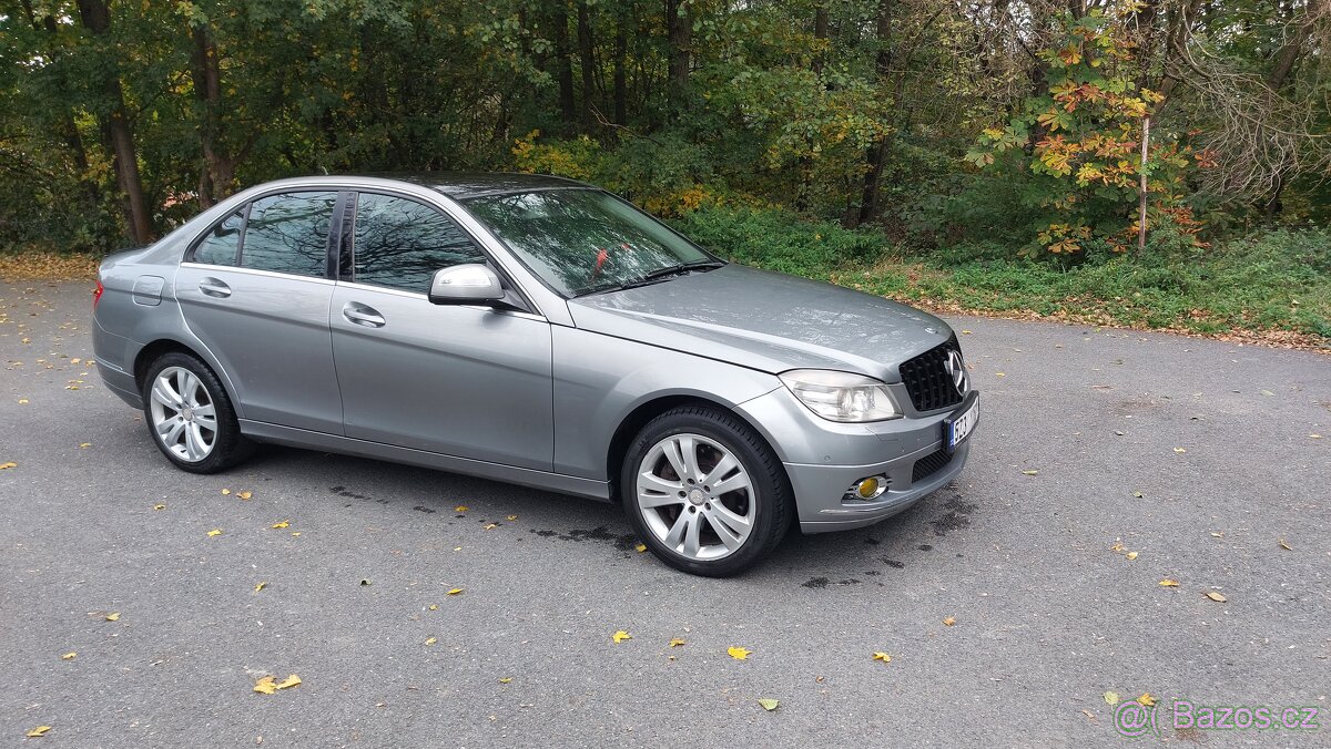 Prodám MERCEDES-BENZ C 320 CDI 4x4, automat