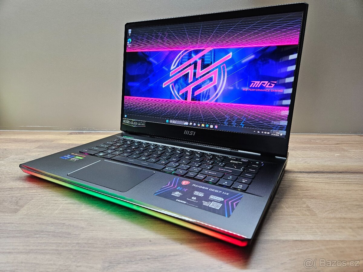 OLED 2K 240HZ_MSI RAIDER GE67HX_i7-12800HX_RTX 3070 Ti 8GB