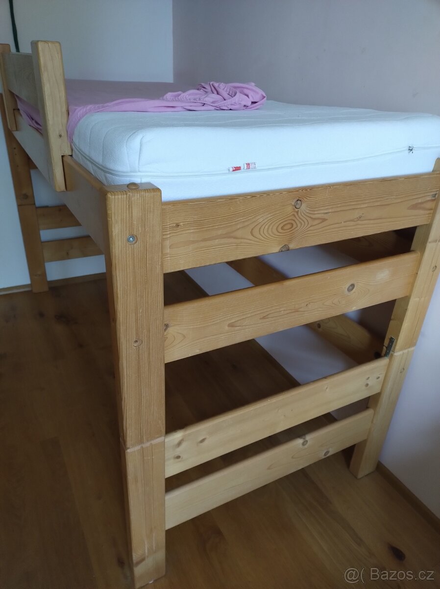Dětská postel - zdarma pro zaplavené