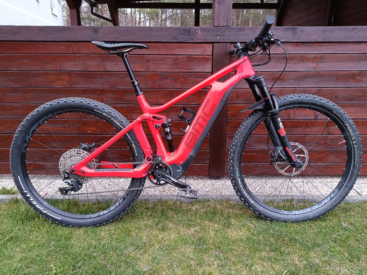 KARBONOVÉ ELEKTROKOLO BMC SPEEDFOX AMP TWO - vel. M