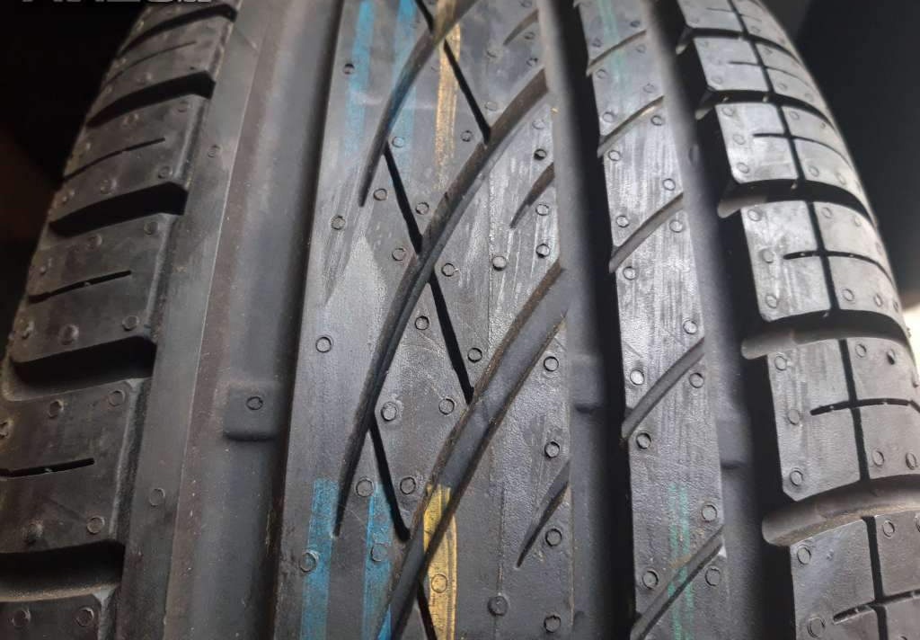 Sada letních pneu 185/55 R15 Continental