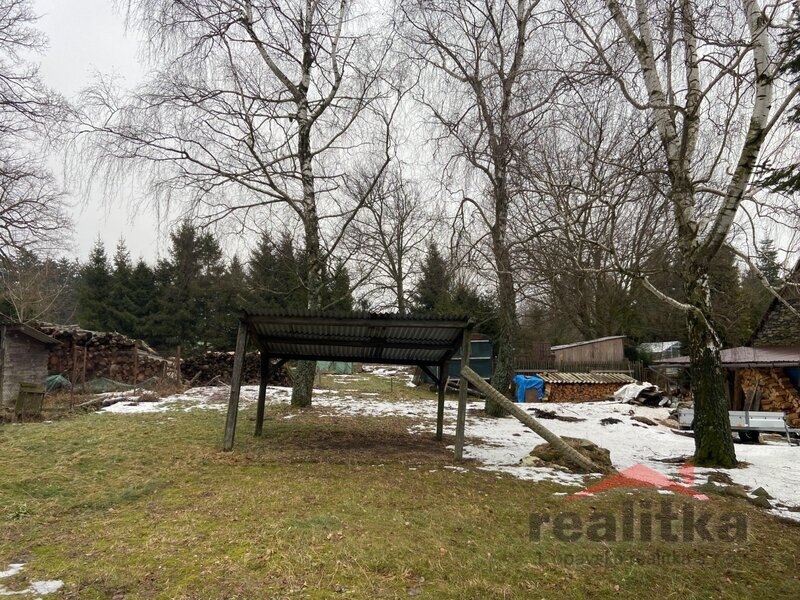 Prodej stavebního pozemku 700 m2 v obci Křišťanovice, okres