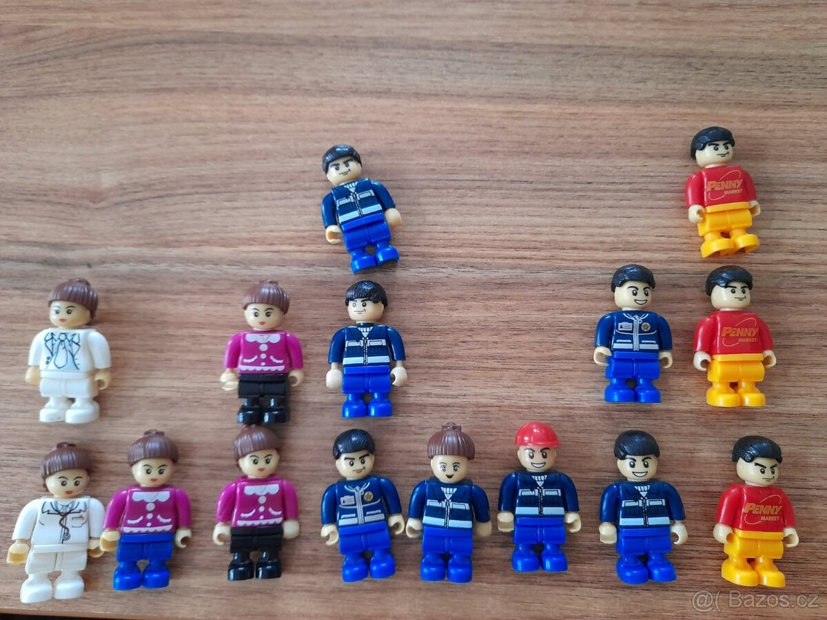 Lego figurky z Penny vesničky