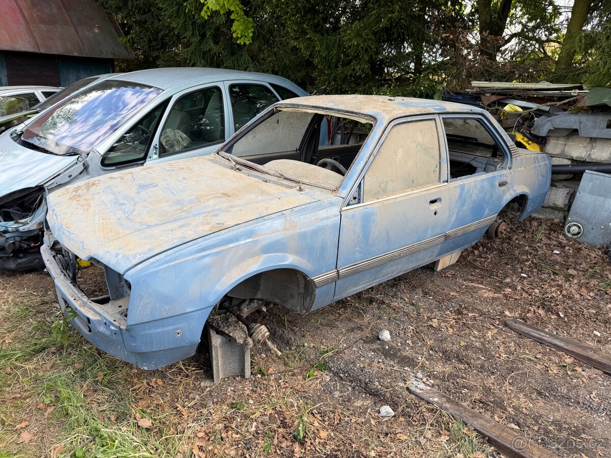 Opel ascona
